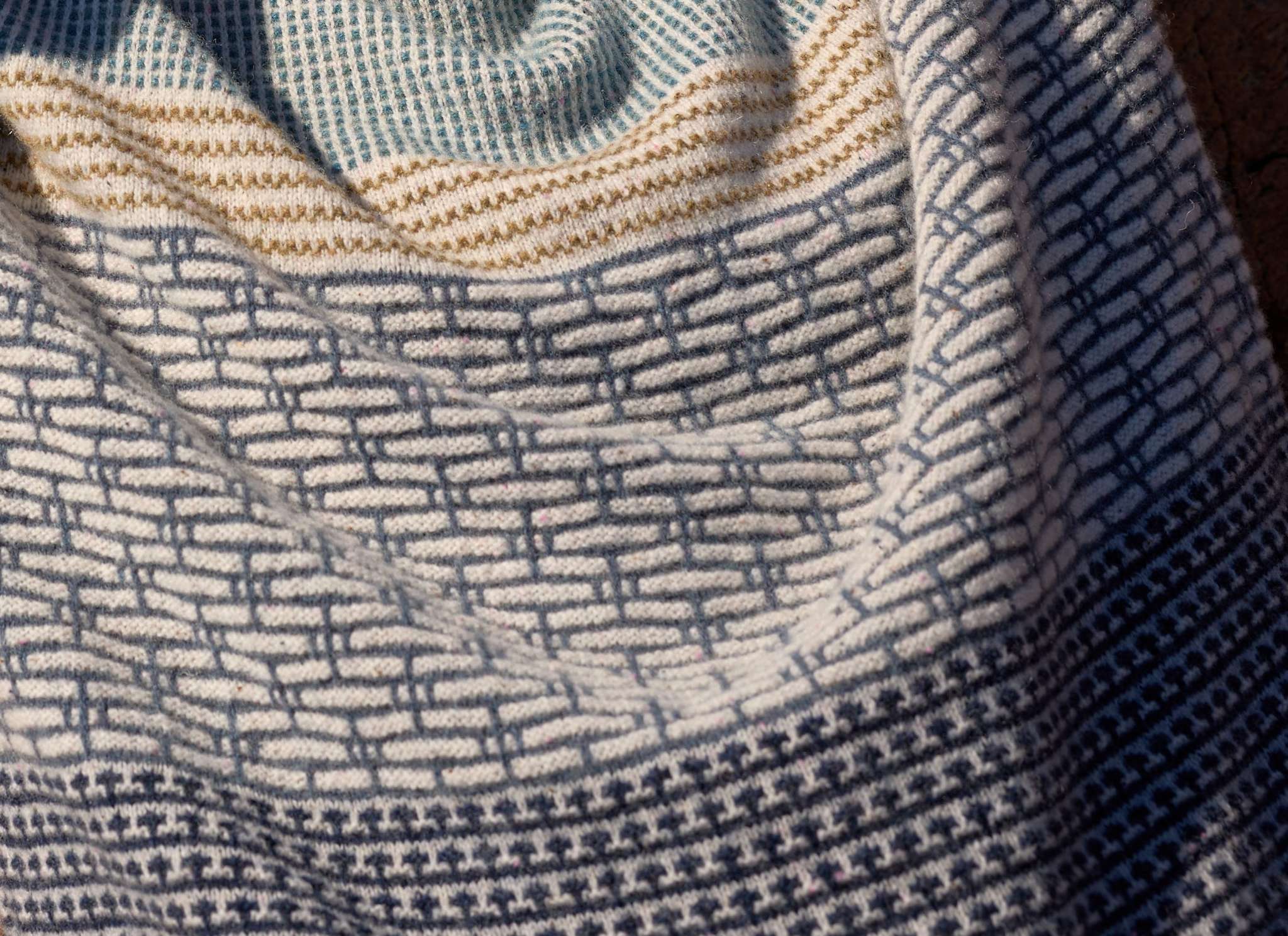 thelma - soft blue