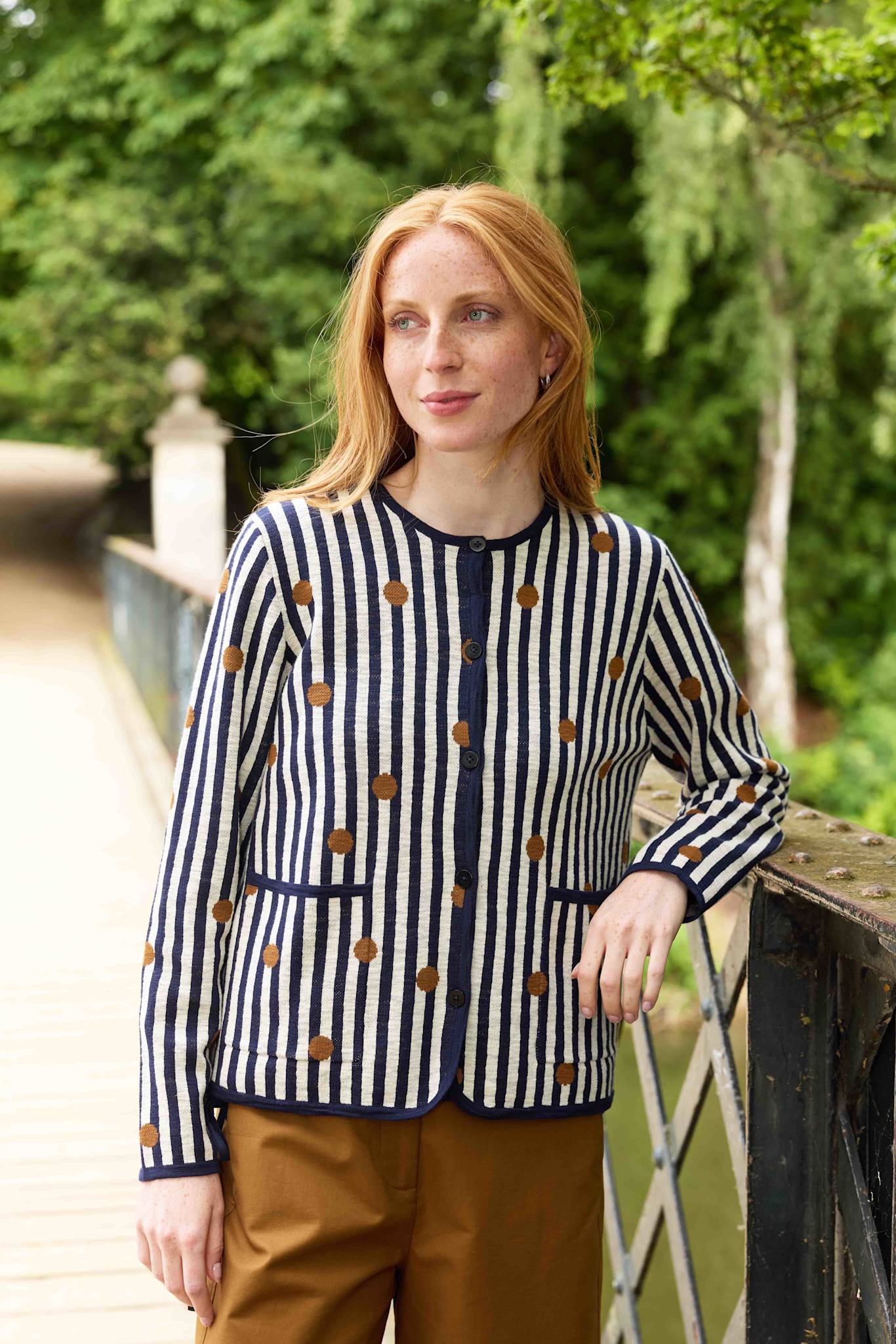 noor sms - navy